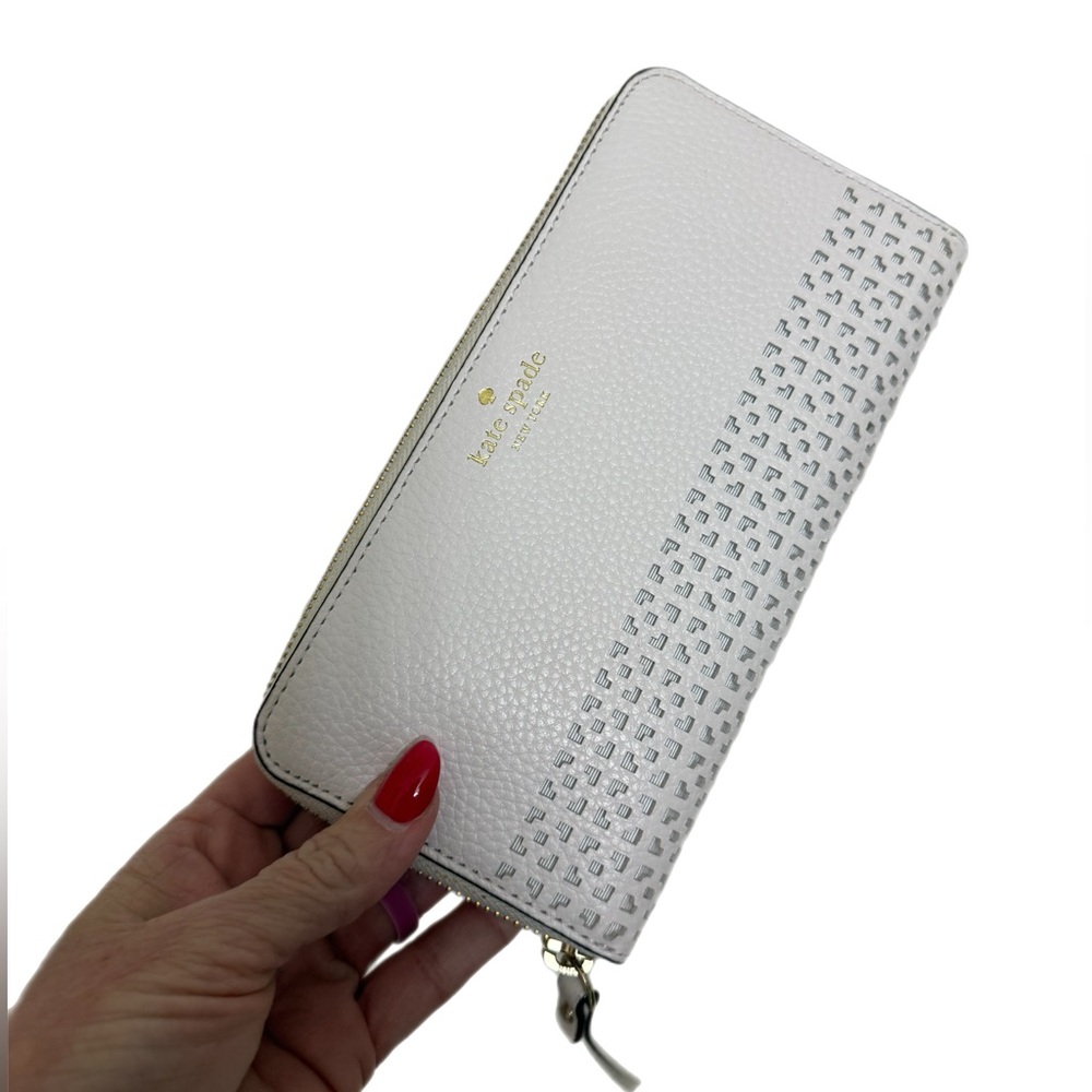 Kate Spade white leather classic Textured Wallet